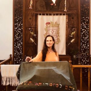 Rabbi Jordania Goldberg serves in Greece