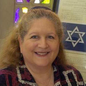 Rabbi Judy Ginsburgh assumes new role at her childhood synagogue